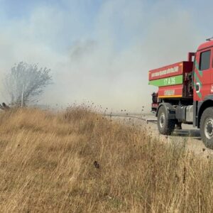 canakkalede cikan aniz yangini sonduruldu iKfZbBe3