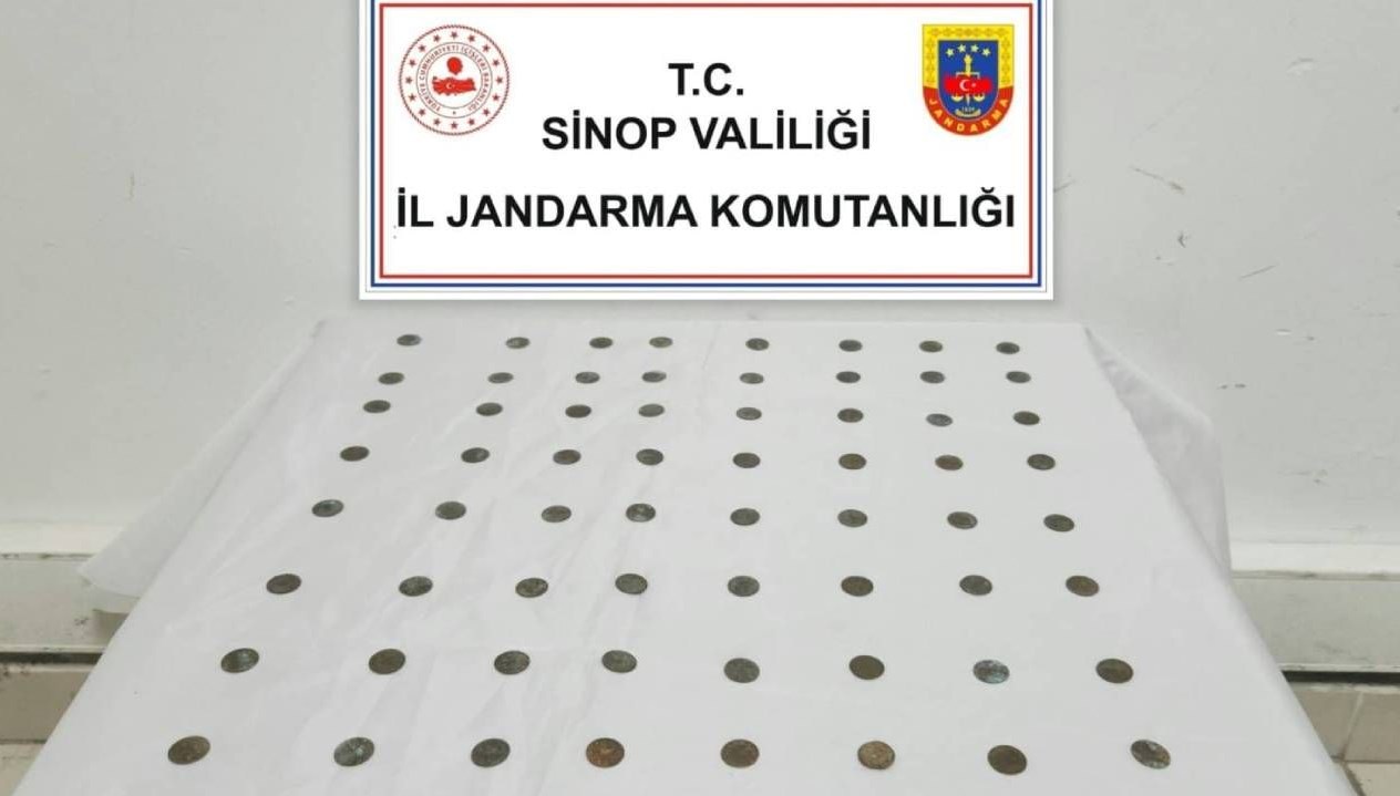 kacakcilik operasyonu 72 sikke ele gecirildi a3ebKV3l