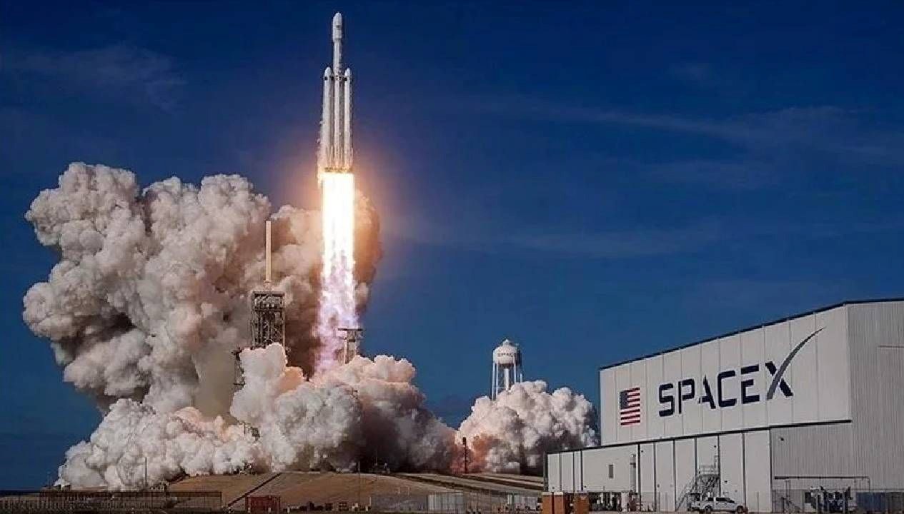 spacex yorungeye 28 uydu daha gonderdi SqhlJpY1