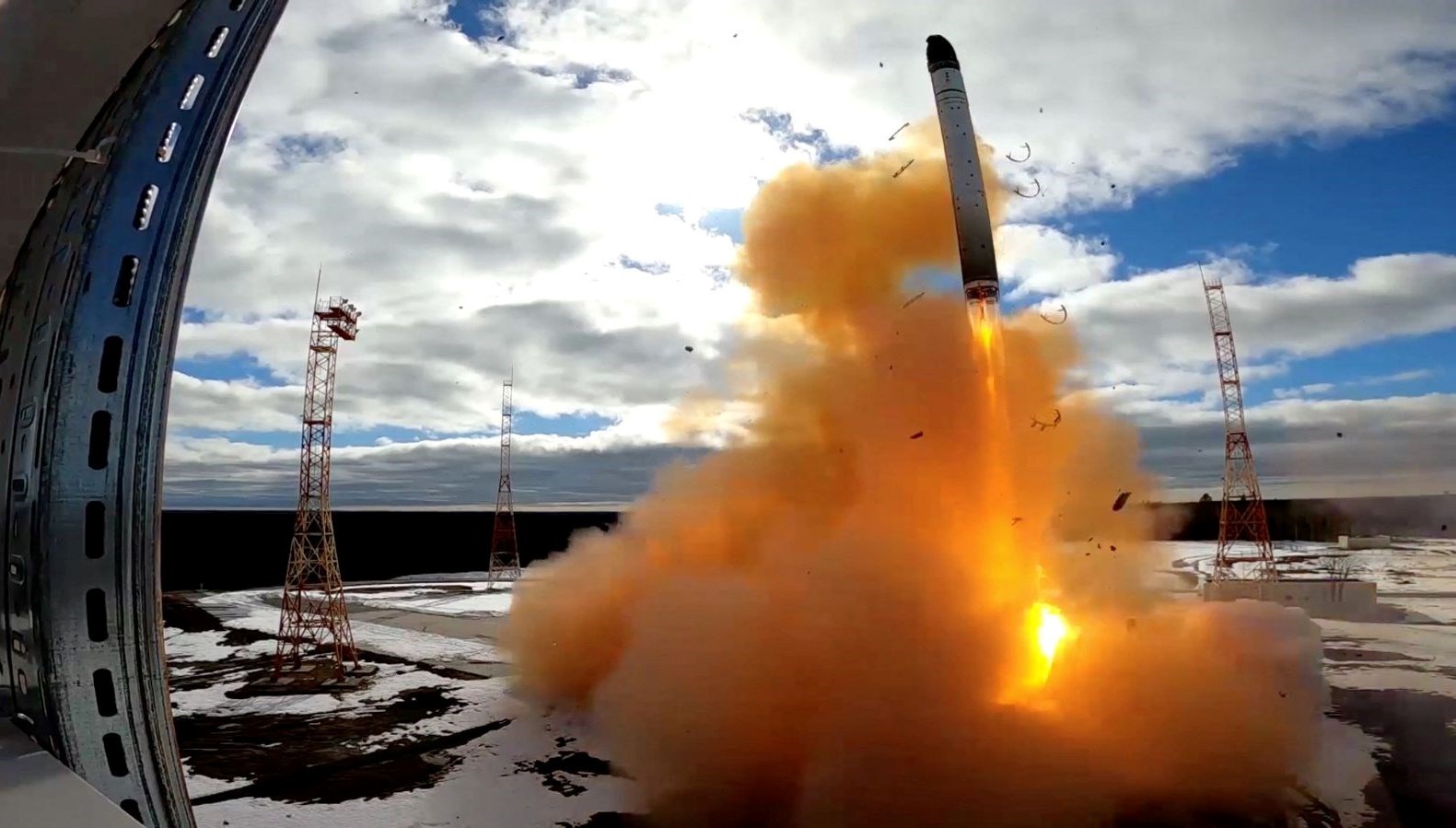 yapay zeka nukleer savas cikarmaya calisiyor nedenini bilmiyoruz LD5jMBE9