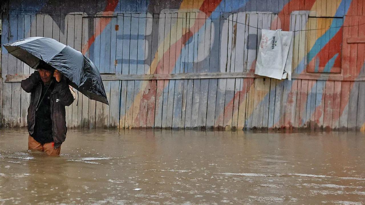 siddetli yagis onlarca can aldi nepal felaket gunlerini yasiyor 6FYXg9BV