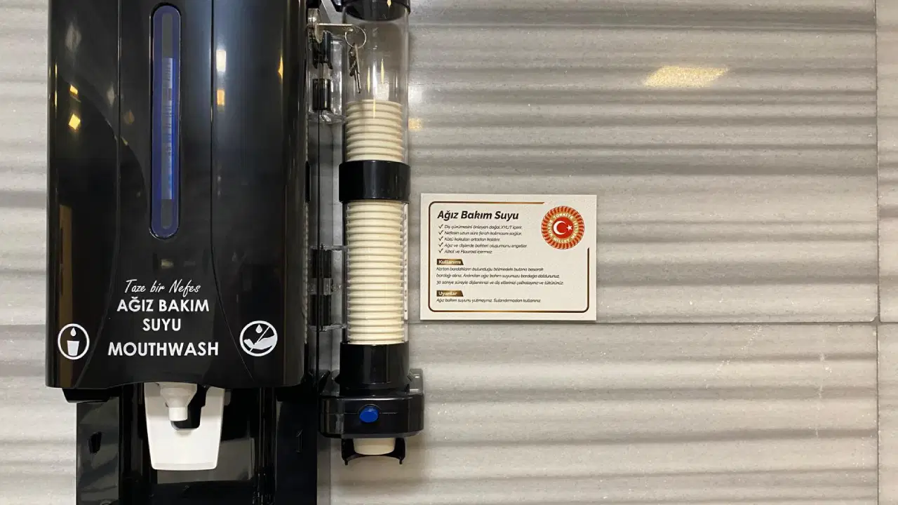 tbmmnin yeni doneminde milletvekillerine agiz bakimi icin makine Txjfkitu.jpg