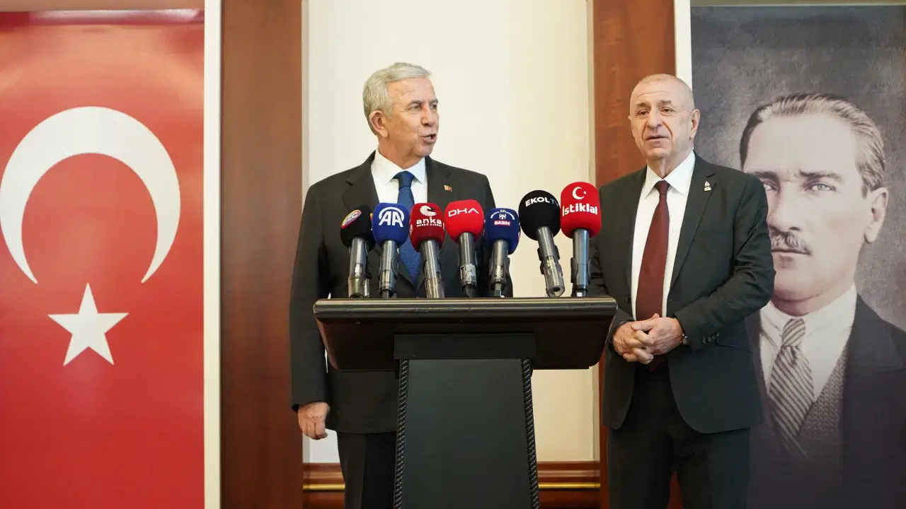 umit ozdag zafer partisi mansur yavasin yanindadir nGMadXMS