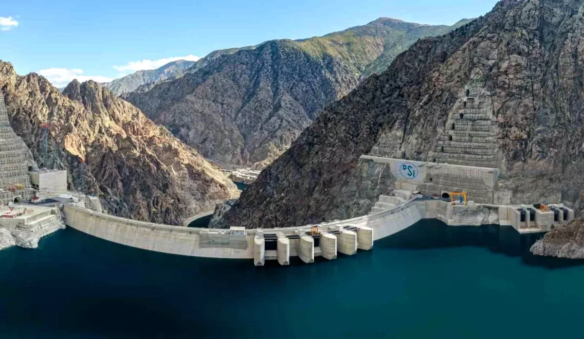 yusufeli baraji ve hes turkiyenin enerji ihtiyacina buyuk katki sagliyor UVWUkXlT