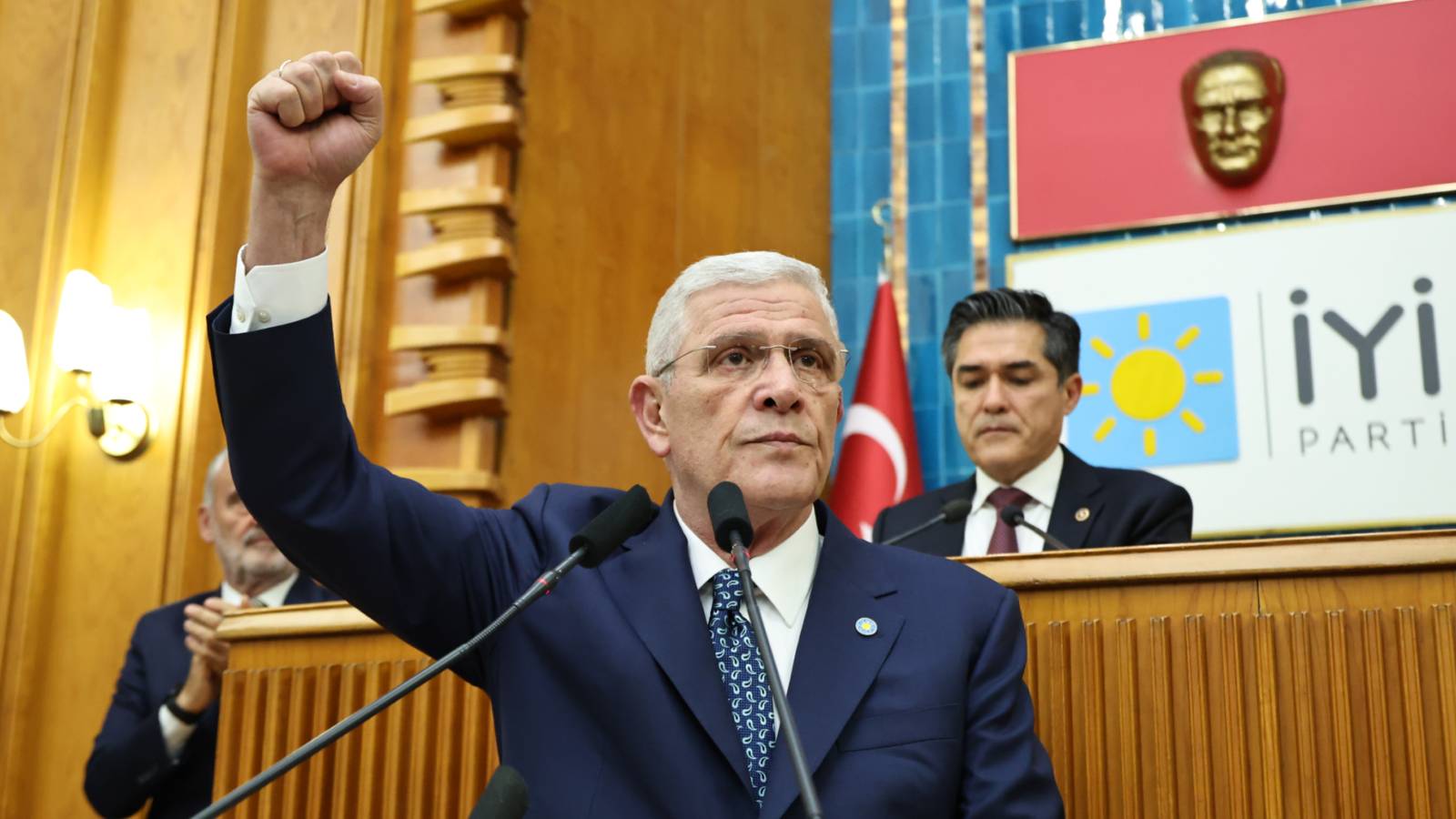 dervisoglu pkknin kan akittigi 41 yilin 23 yilinda erdogan vardi bundan evvelki devlet politikasi terorlu turkiye miydi zQ7jtKiL.png