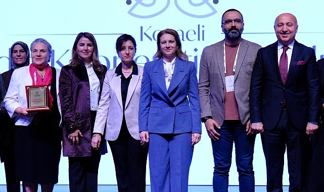 ureten kadinlar guclu yarinlar g2SaK3Ji.jpg