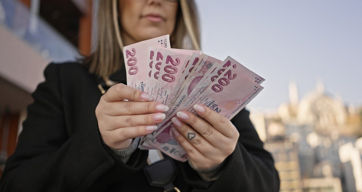 Banka Mevduatıyla Yüksek Getiri: Asgari Ücreti Geçen Faiz Oranları