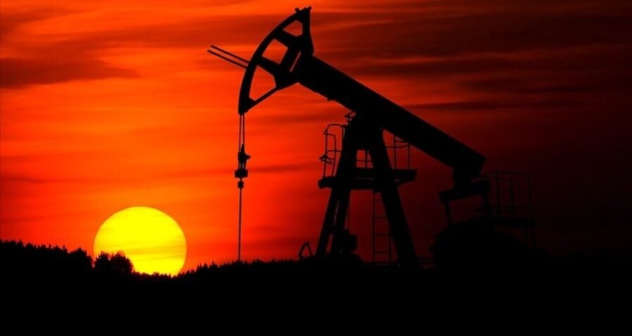 Brent Petrol Fiyatları Yeniden 110 Doları Aştı