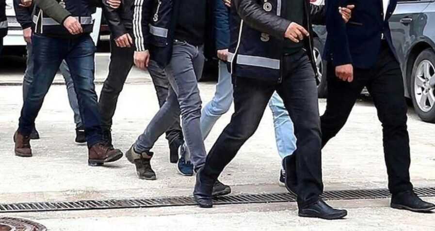 23 İlde Dolandırıcılık Operasyonu: Çok Sayıda Gözaltı Yapıldı