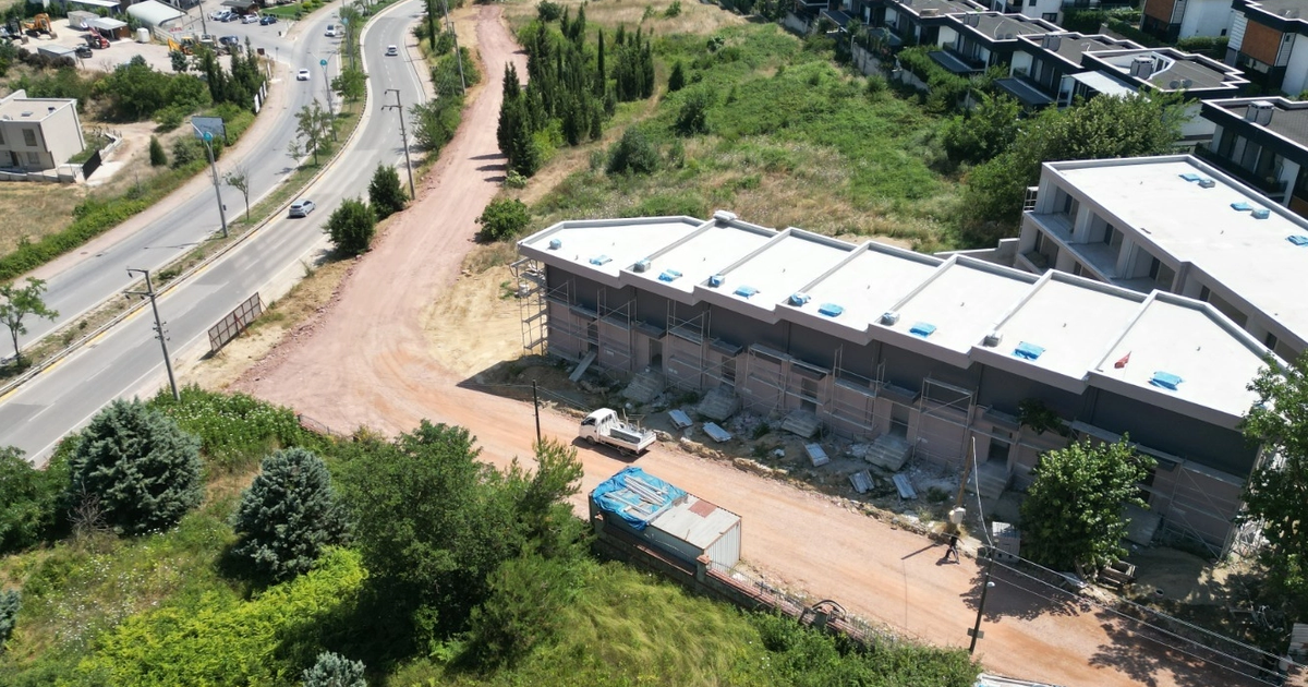 Izmit belediyesinden kabaogluna yeni imar yolu VWDORzcT